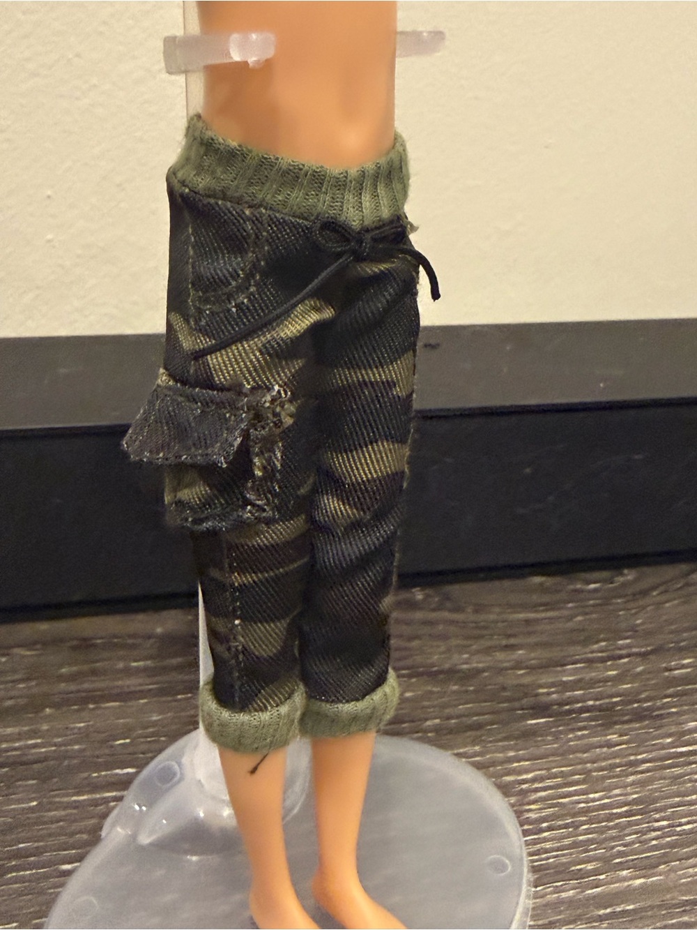 Barbie Mattel Skipper size army camo sweat capri pants